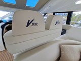 Princess V58 for sale - helm seat
